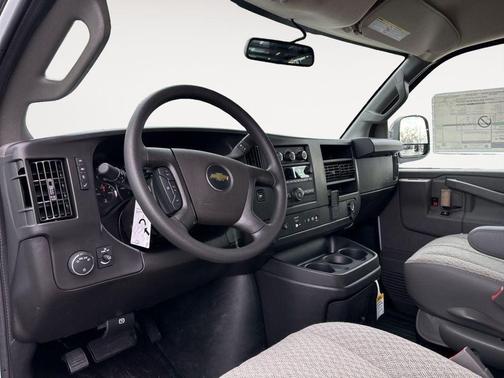Summit White 2025 Chevrolet Express 3500 RWD 3500 Extended Wheelbase WT