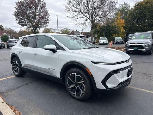 2026 Chevrolet Equinox EV LT