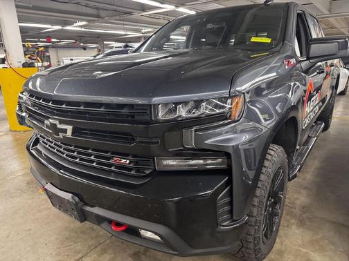 Shadow Gray Metallic 2021 Chevrolet Silverado 1500 LT Trail Boss