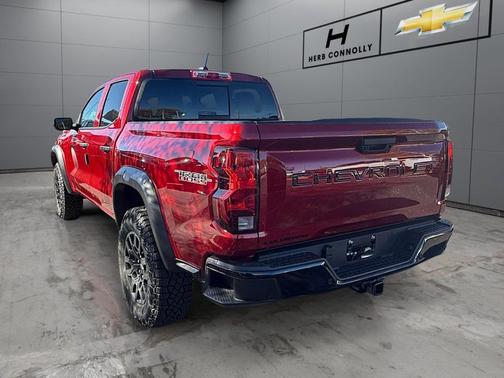 Radiant Red Tintcoat 2026 Chevrolet Colorado Trail Boss