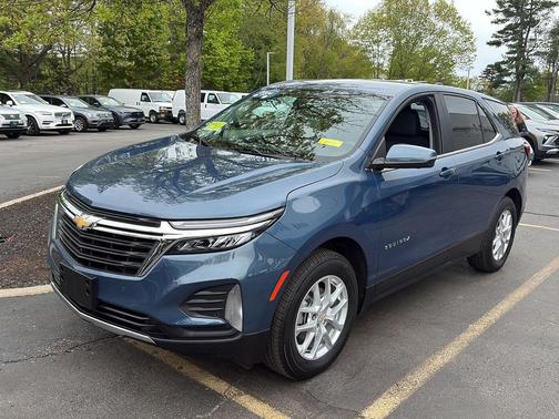 Lakeshore Blue Metallic 2024 Chevrolet Equinox 1LT