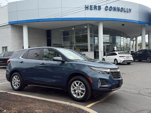 Lakeshore Blue Metallic 2024 Chevrolet Equinox 1LT