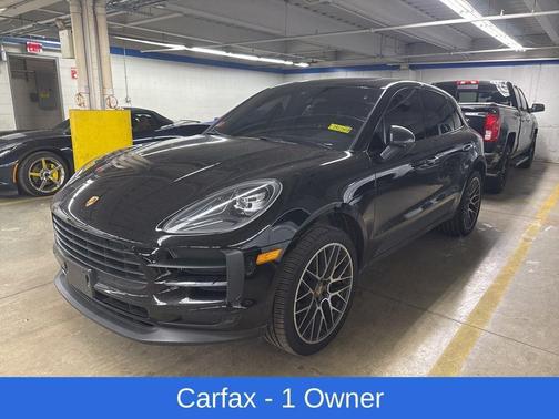 Black 2020 Porsche Macan Macan