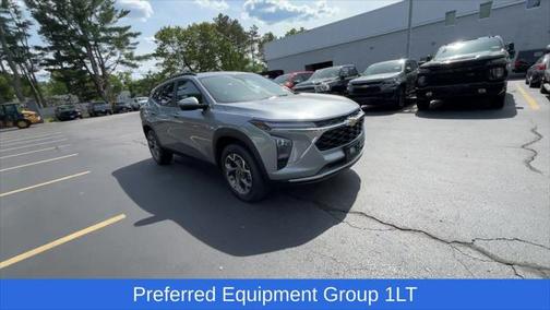 2025 Chevrolet Trax LT