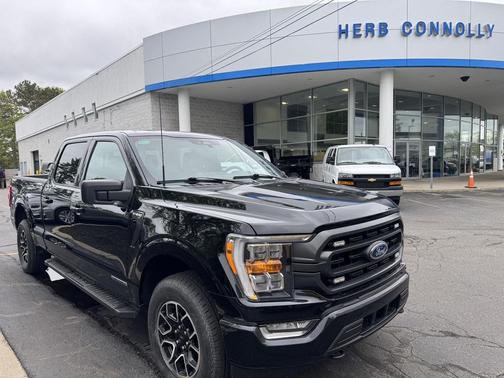 Agate Black Metallic 2023 Ford F-150 XLT