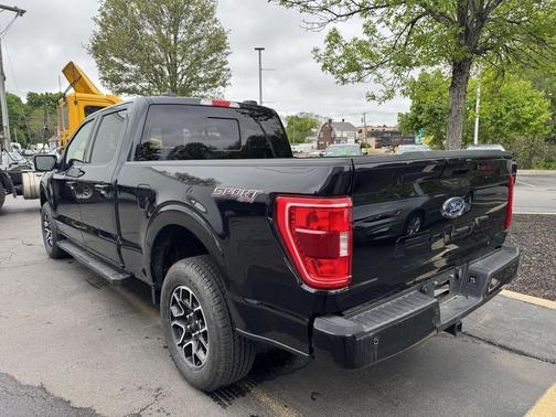 Agate Black Metallic 2023 Ford F-150 XLT