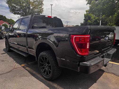 Agate Black Metallic 2023 Ford F-150 XLT