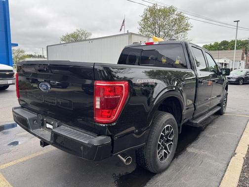 Agate Black Metallic 2023 Ford F-150 XLT