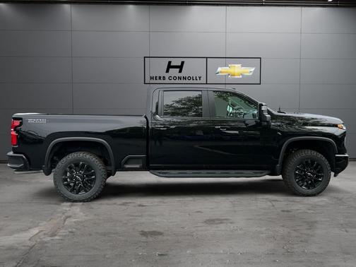 Black 2026 Chevrolet Silverado 2500 LT