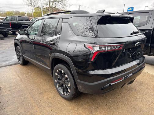 Mosaic Black Metallic 2026 Chevrolet Equinox AWD RS