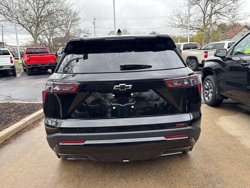 Mosaic Black Metallic 2026 Chevrolet Equinox AWD RS