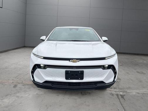 Summit White 2026 Chevrolet Equinox EV LT