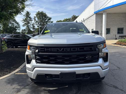 Silver Ice Metallic 2022 Chevrolet Silverado 1500 Custom