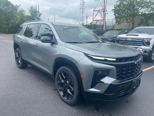 2025 Chevrolet Traverse RS