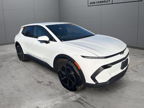 Summit White 2026 Chevrolet Equinox EV LT