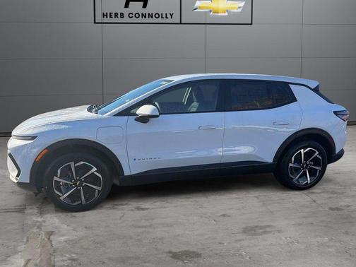 Summit White 2026 Chevrolet Equinox EV LT
