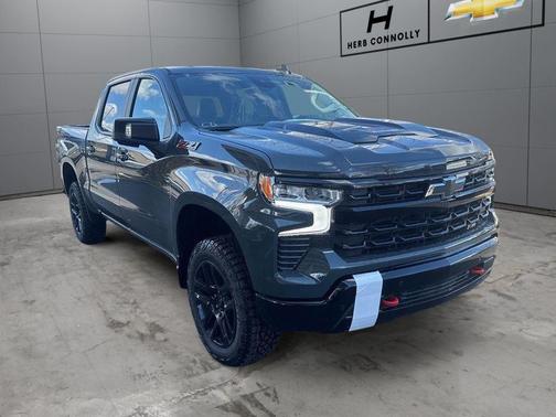 Cypress Gray 2026 Chevrolet Silverado 1500 LT Trail Boss