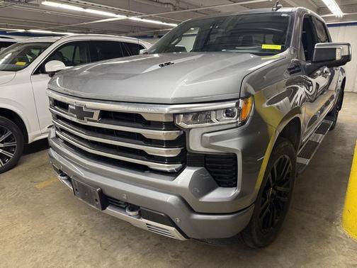 Sterling Gray Metallic 2023 Chevrolet Silverado 1500 High Country