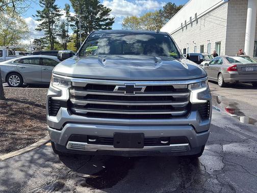 Sterling Gray Metallic 2023 Chevrolet Silverado 1500 High Country