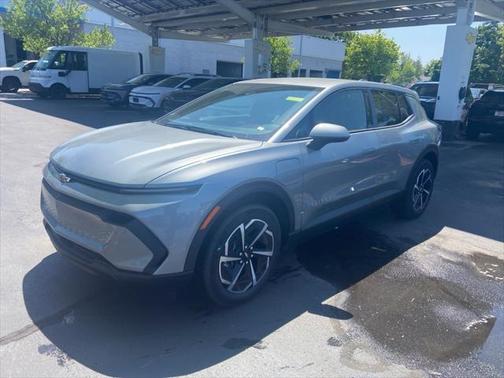 2025 Chevrolet Equinox EV LT