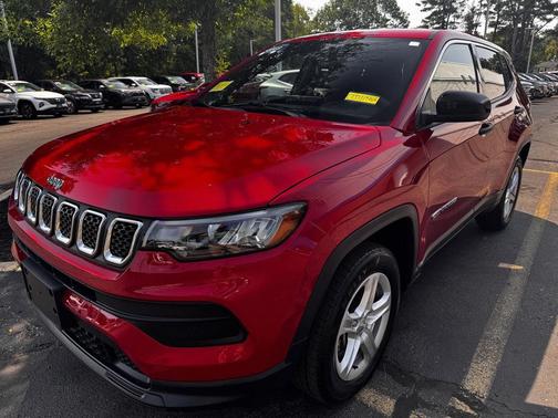 Redline Pearlcoat 2023 Jeep Compass Sport