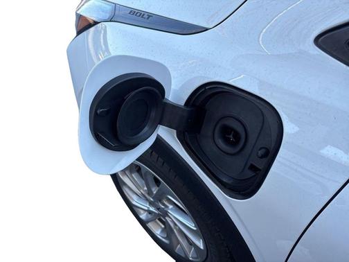 Summit White 2027 Chevrolet Bolt LT FWD