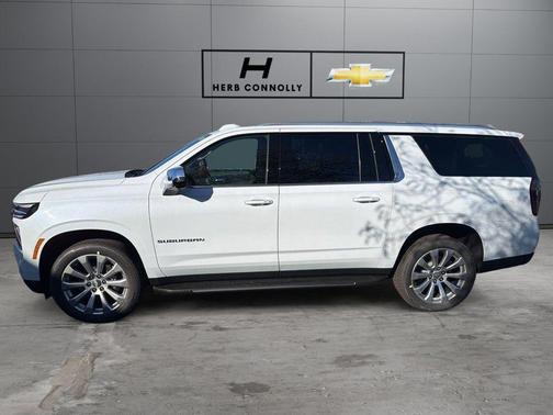 Polar White Tricoat 2026 Chevrolet Suburban Premier
