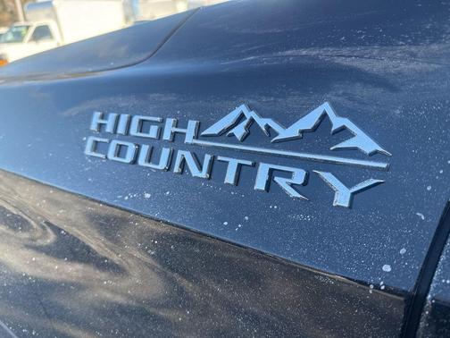 2026 Chevrolet Tahoe 4WD High Country