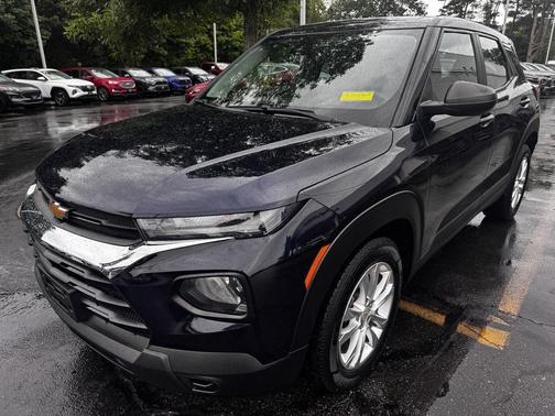 Midnight Blue Metallic 2021 Chevrolet Trailblazer LS