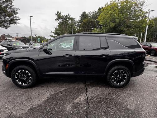 Mosaic Black Metallic 2025 Chevrolet Traverse AWD Z71