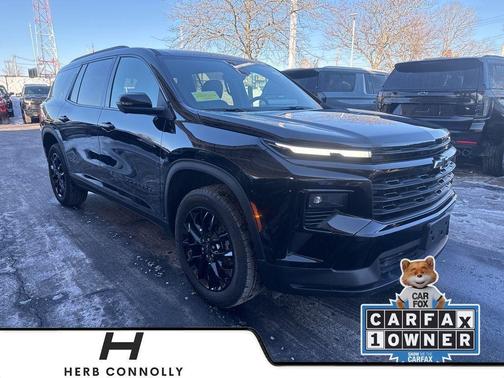 Mosaic Black Metallic 2026 Chevrolet Traverse LT