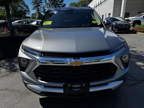 Sterling Gray Metallic 2025 Chevrolet Trailblazer LT