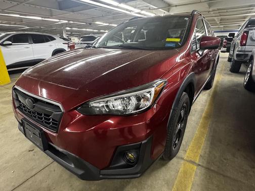 Venetian Red Pearl 2018 Subaru Crosstrek 2.0i Premium