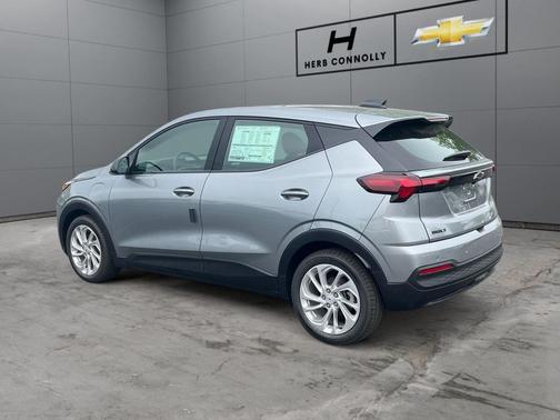Sterling Gray Metallic 2027 Chevrolet Bolt LT FWD