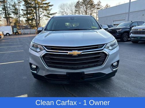 2021 Chevrolet Traverse LT Cloth