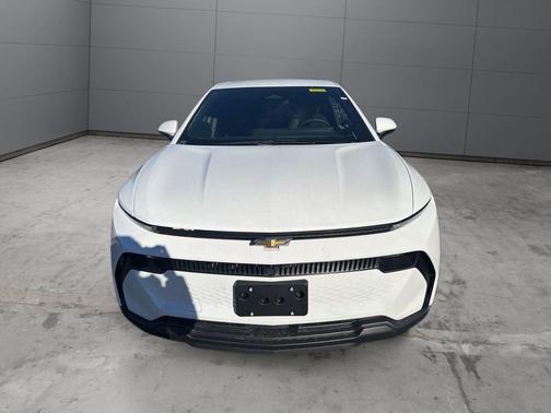 Summit White 2026 Chevrolet Equinox EV LT