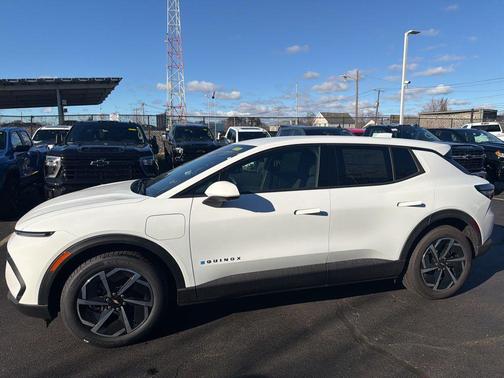 2026 Chevrolet Equinox EV LT