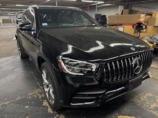 Black 2022 Mercedes-Benz GLC 300 4MATIC