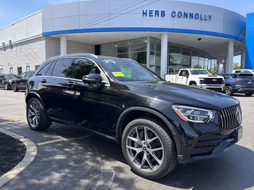 Black 2022 Mercedes-Benz GLC 300 4MATIC