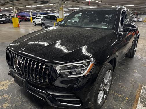 Black 2022 Mercedes-Benz GLC 300 4MATIC