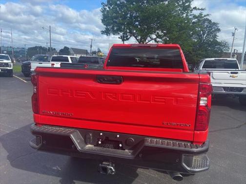 2025 Chevrolet Silverado 2500 Custom