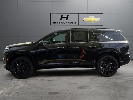 Mosaic Black Metallic 2026 Chevrolet Traverse RS