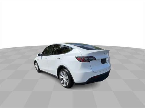 2022 Tesla Model Y Long Range Dual Motor All-Wheel Drive