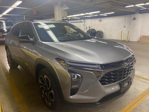 2025 Chevrolet Trax FWD 2RS