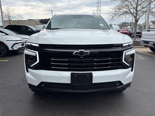 Summit White 2026 Chevrolet Tahoe 4WD RST