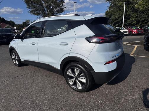 Ice Blue Metallic 2022 Chevrolet Bolt EUV FWD LT