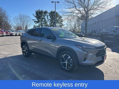 2025 Chevrolet Trax FWD 1RS