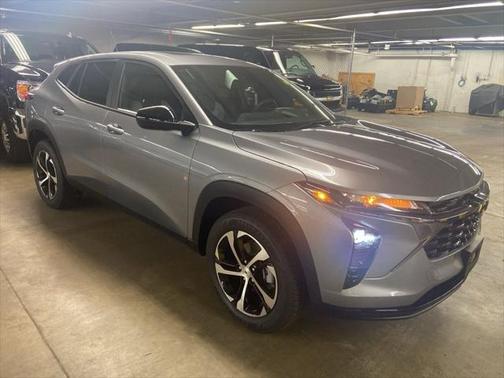 2025 Chevrolet Trax FWD 1RS