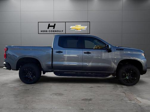 Sterling Gray Metallic 2026 Chevrolet Silverado 1500 LT Trail Boss