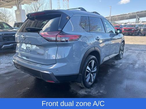 2024 Nissan Rogue SL